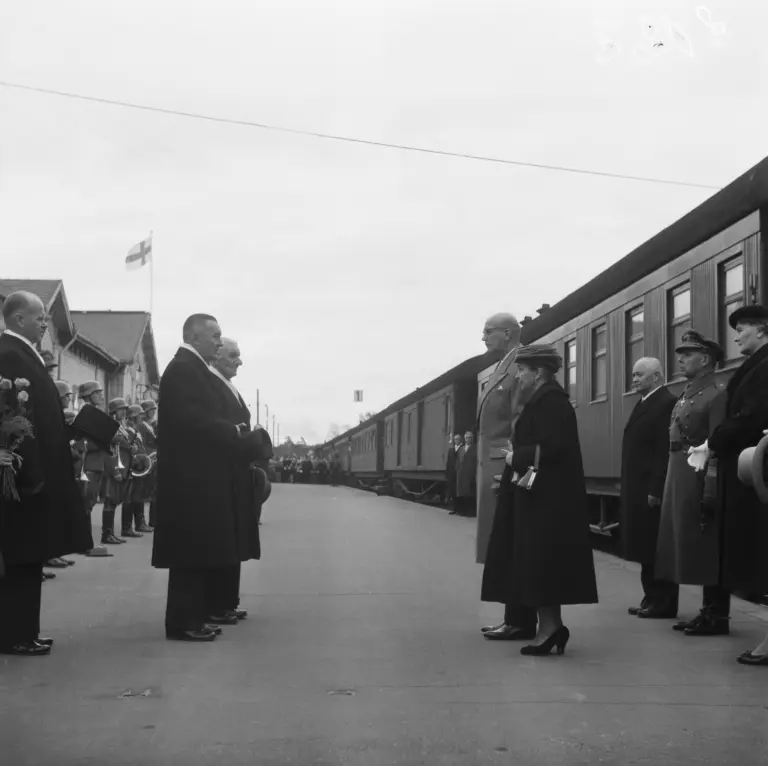 Oulu railway station 19591003